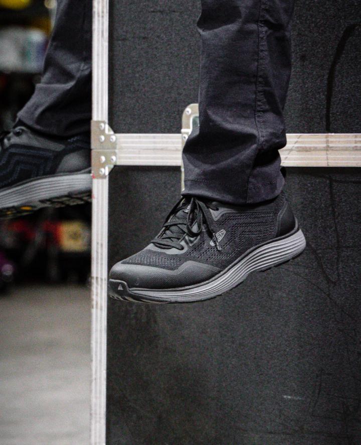 Aluminum Toe Work Sneakers - Sparta II | Men KEEN Shoes