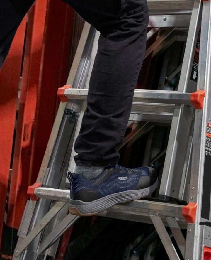 Aluminum Toe Work Sneakers - Sparta II | Men KEEN Shoes