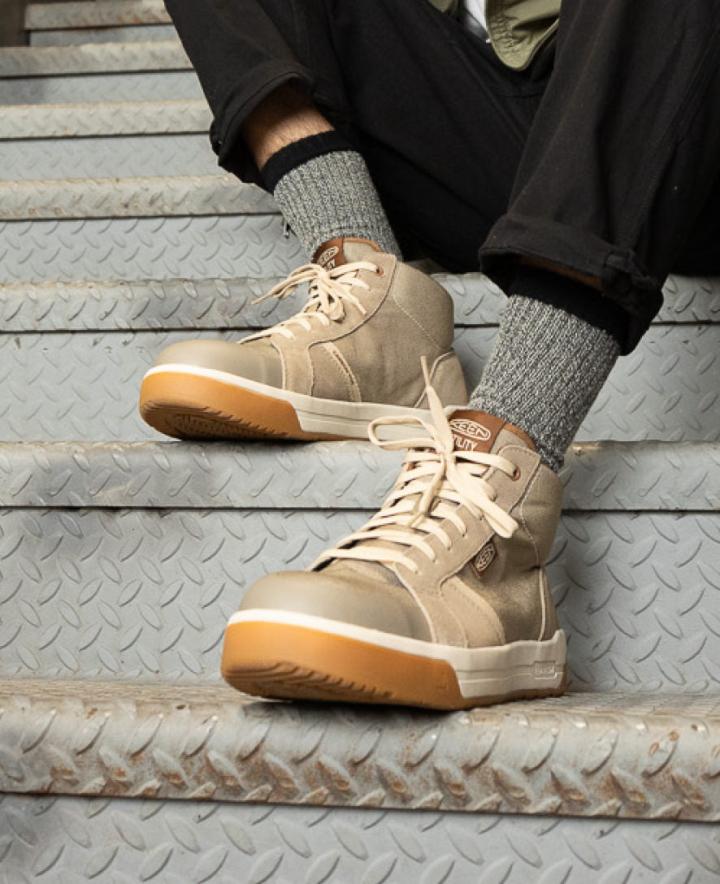 Kenton Mid Height Carbon-Fiber Toe Leather Work Sneaker | Men KEEN Boots