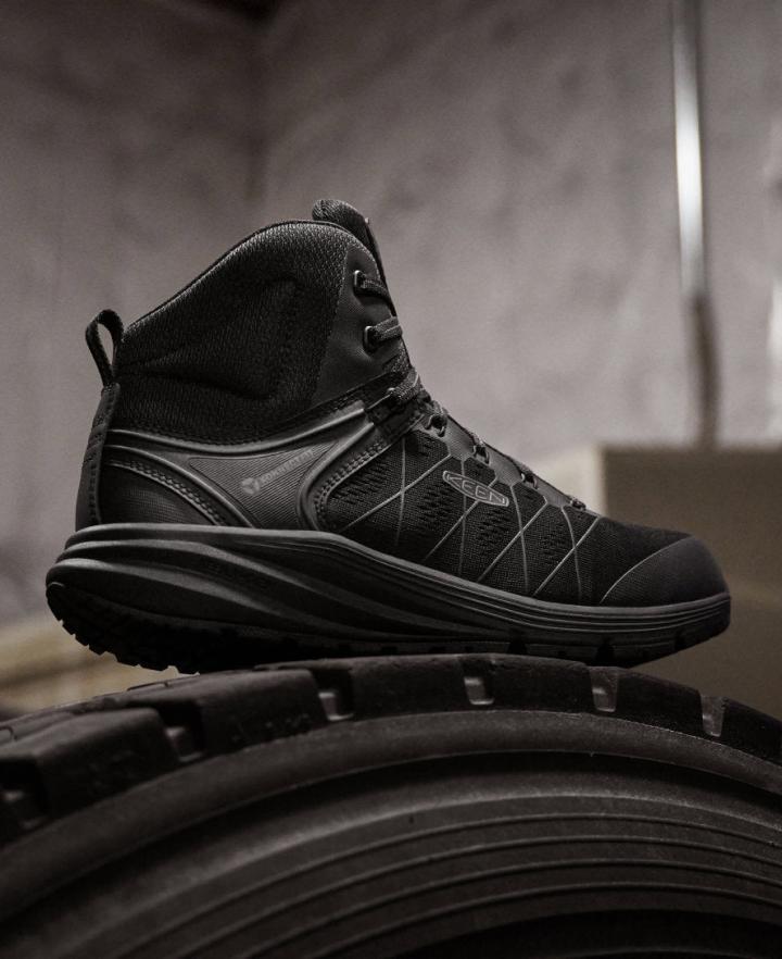 Raven Work Sneaker Boots - Vista Energy Mid | Men KEEN Boots