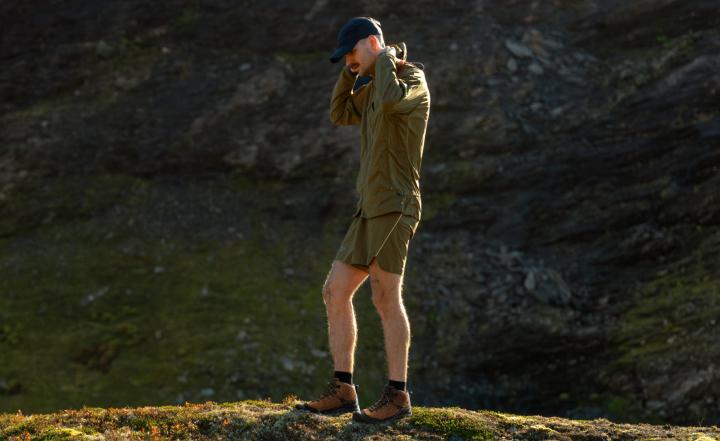 Targhee IV Mid Height Waterproof Wide Leather Hiking Boot | Men KEEN Boots