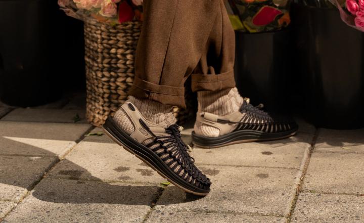 UNEEK Monochrome | Men KEEN Sandals