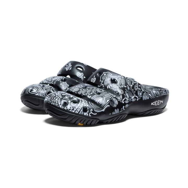 Yogui Arts H&amp;S Black Slide | Men KEEN Sandals