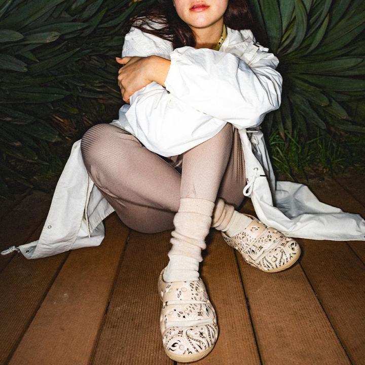 Yogui Arts H&amp;S Sand Slide | Women KEEN Slip-Ons